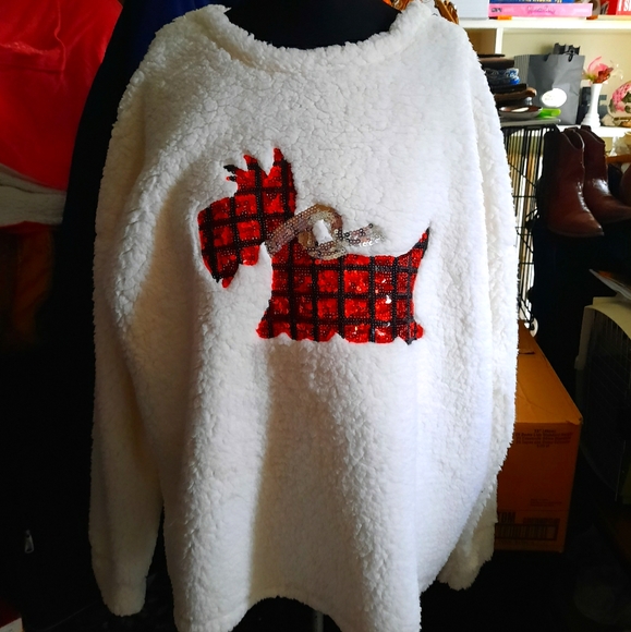 Sweater - Picture 1 of 6